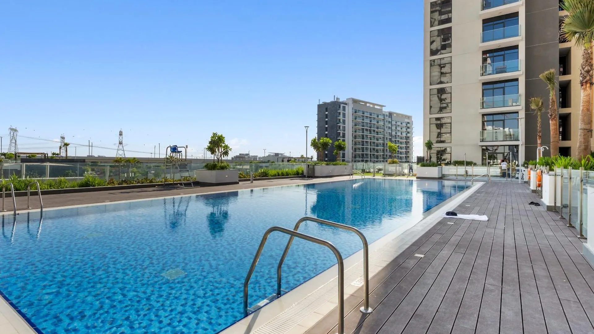 Apartment Elegant 1-Bedroom Home In Dubai United Arab Emirates